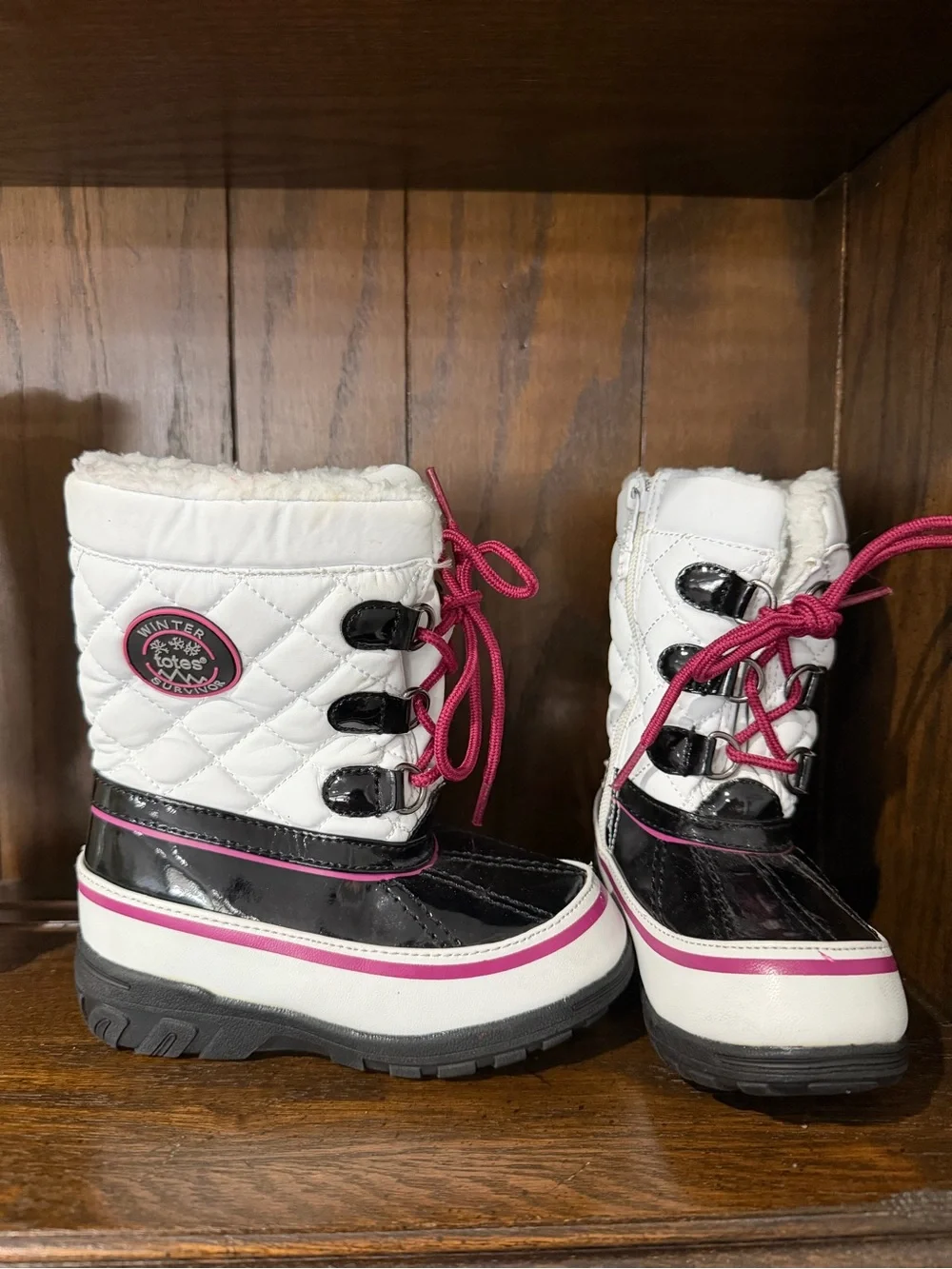 totes Kids White Black and Pink Lace-Up Snow Boots
